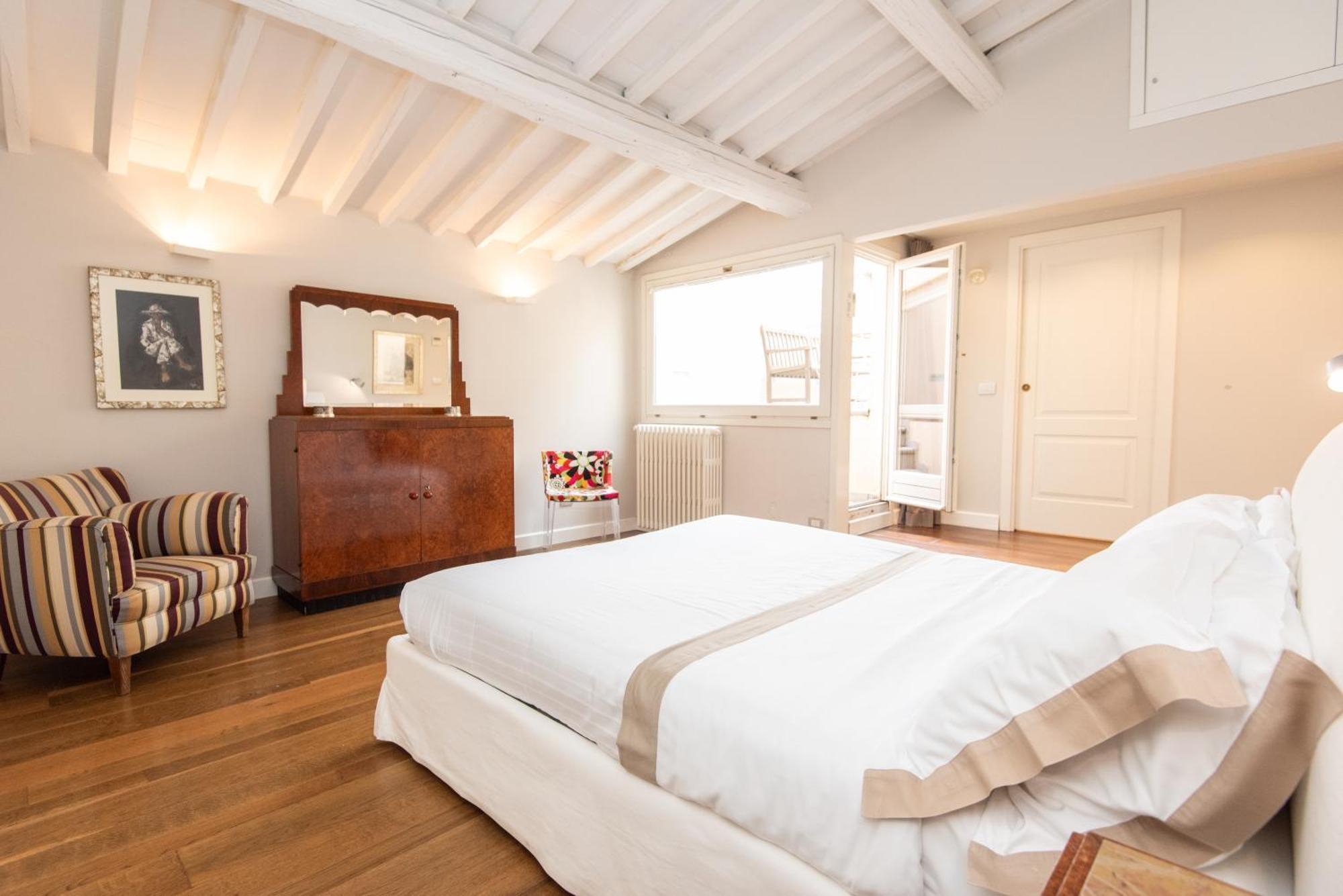 Apartament Giambologna Attic By Firenze Prestige Zewnętrze zdjęcie